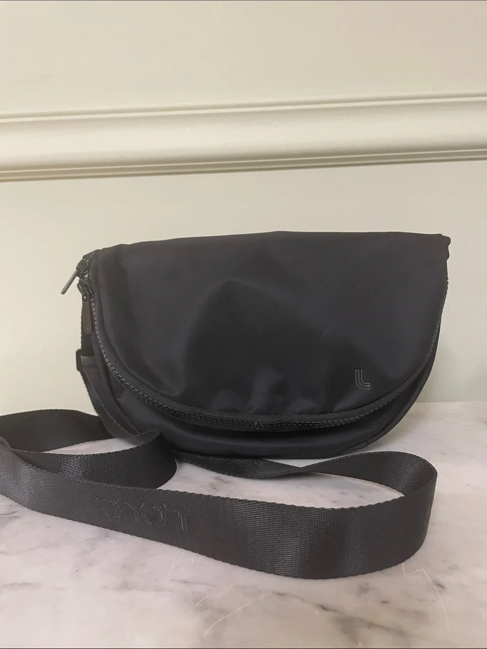 Lole Adjustable Crossbody Bag Flap Magnetic Closure